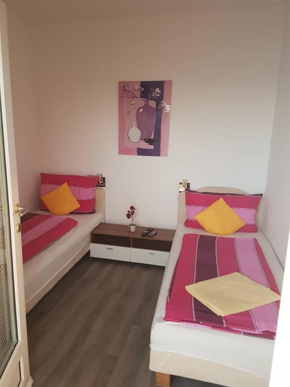 Guesthouse Oaza Emi Добра Вода Екстер'єр фото